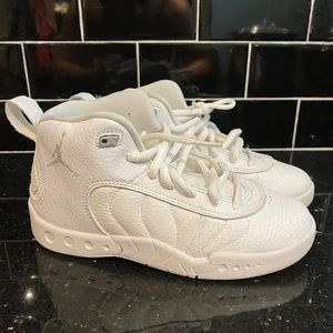 All white Retro Jumpman Jordan’s in gently used condition.